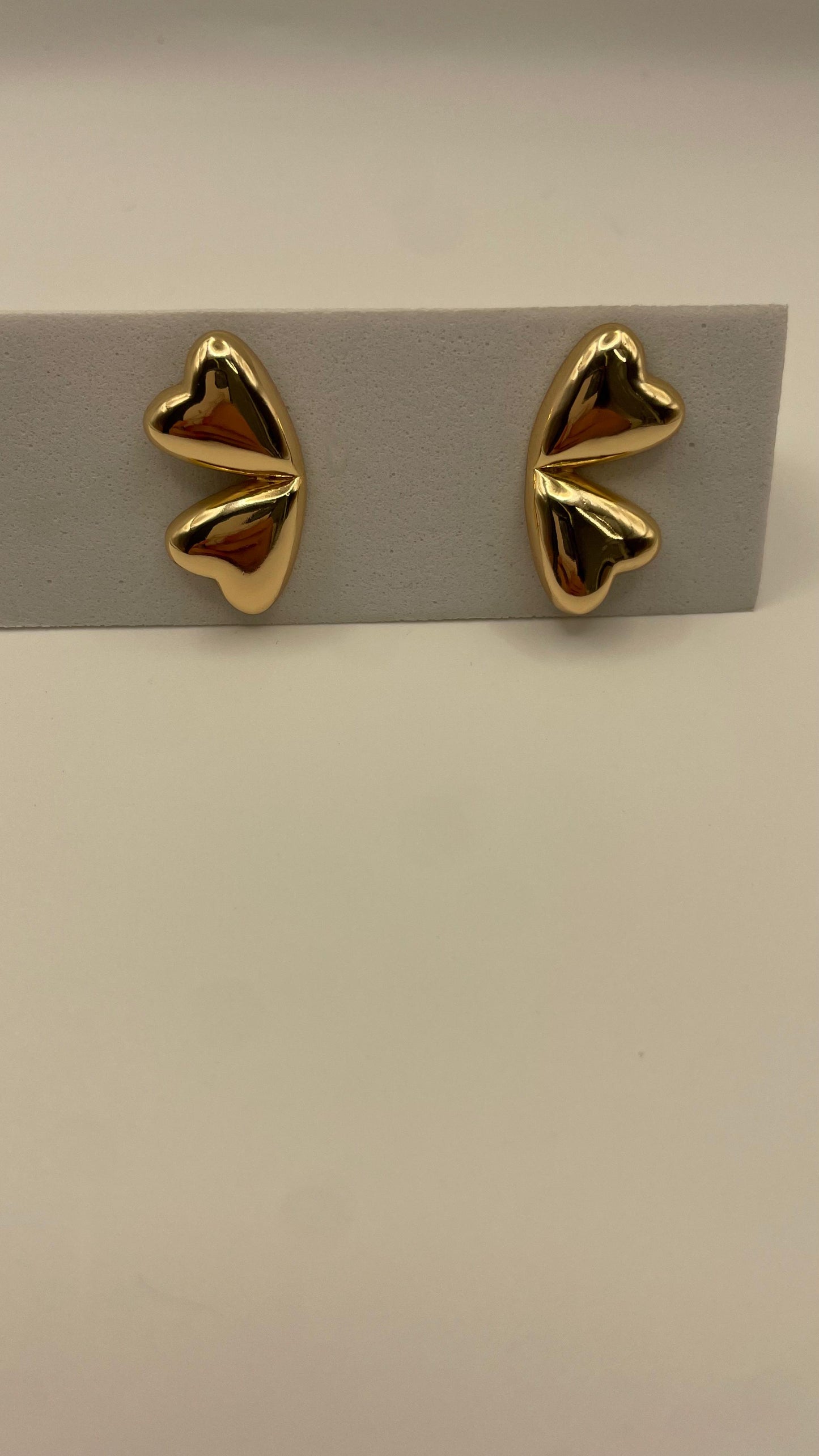 Earring Half Trevo BLVD