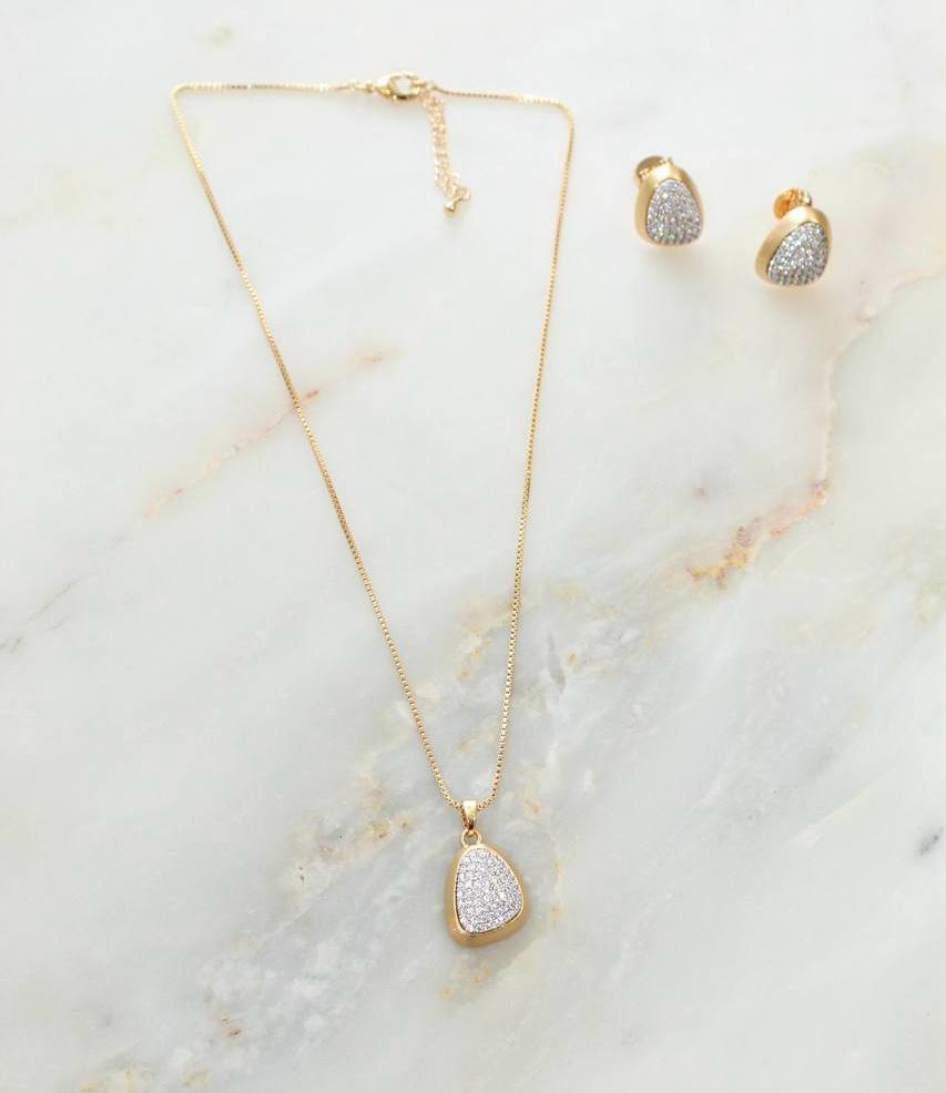 Conjunto Oro Jade BLVD