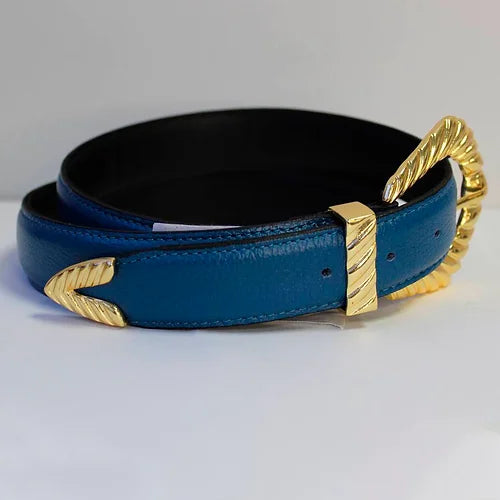 Cinturón azul marino