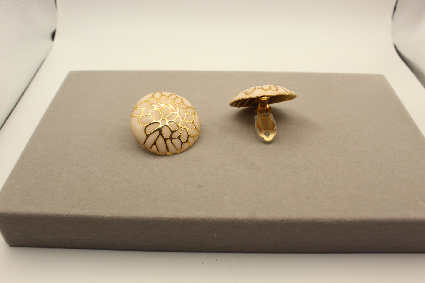 Earring. Vintage R/B