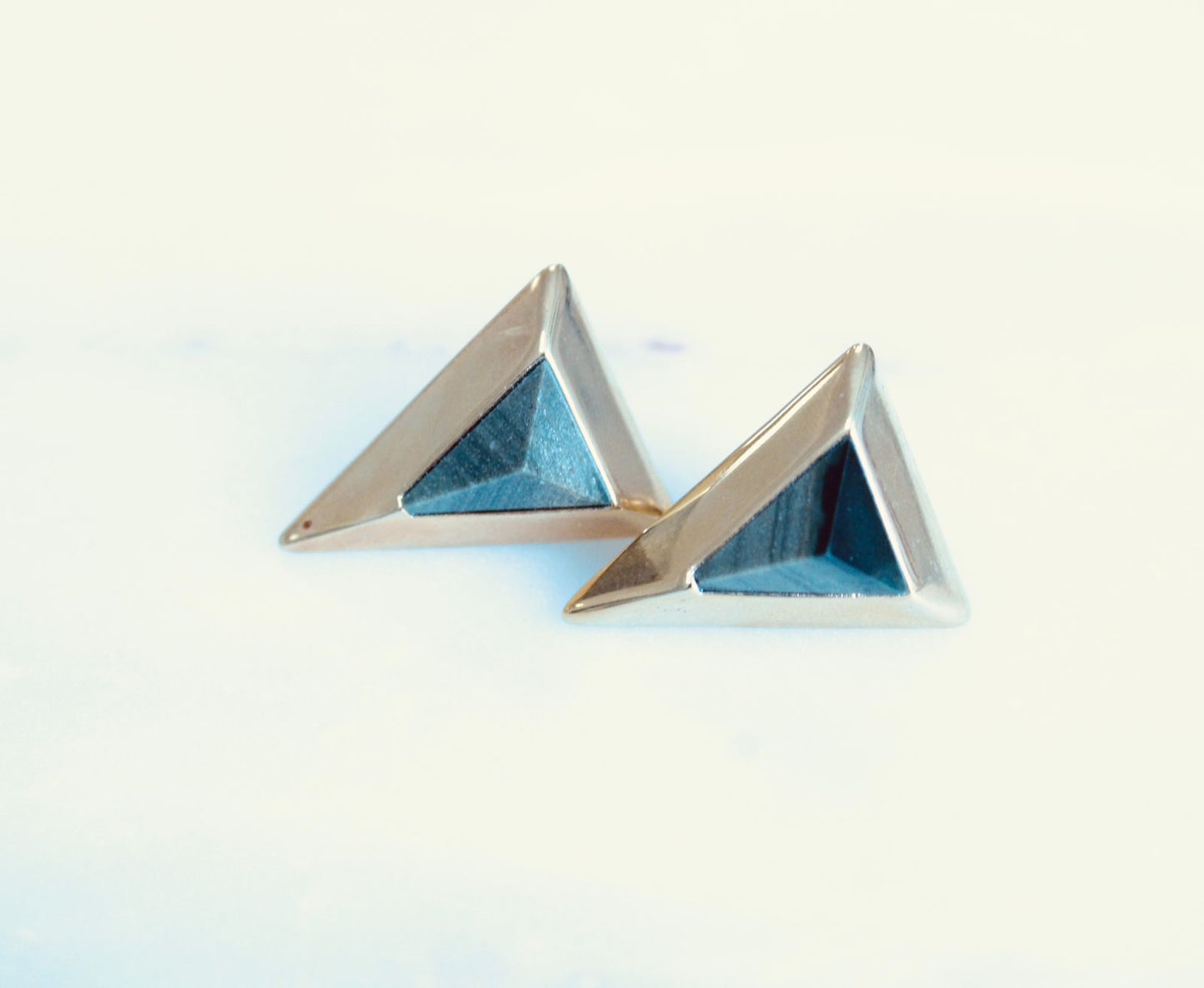 Earring Triangulo Pedra Natural A/P