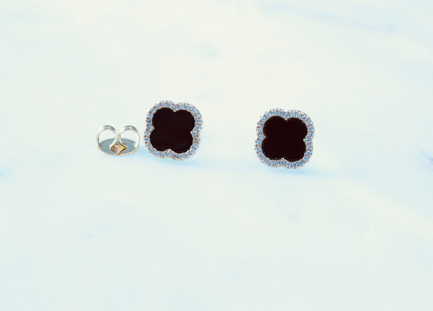 Earring Trevo Insp Black BLVD